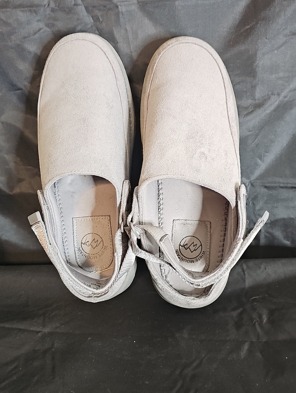 White Mountain Slip-On Suede Casual Shoes in Light Gray
